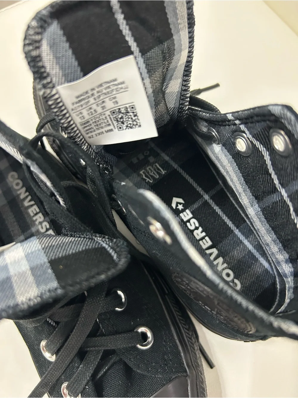 Converse kids high